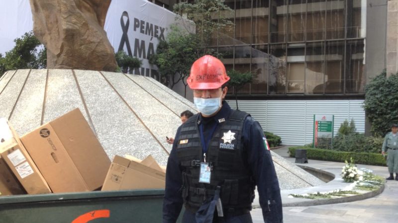 Explosión Torre Pemex 2013